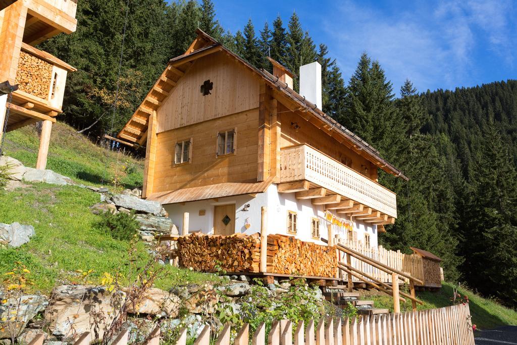 Wiedweg Almdorf Seinerzeit酒店 外观 照片